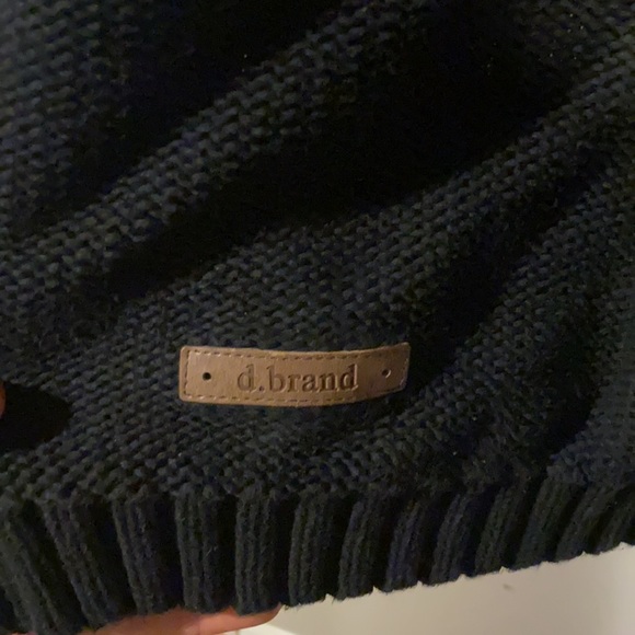 Over-Sized Black Sweater - Picture 3 of 4